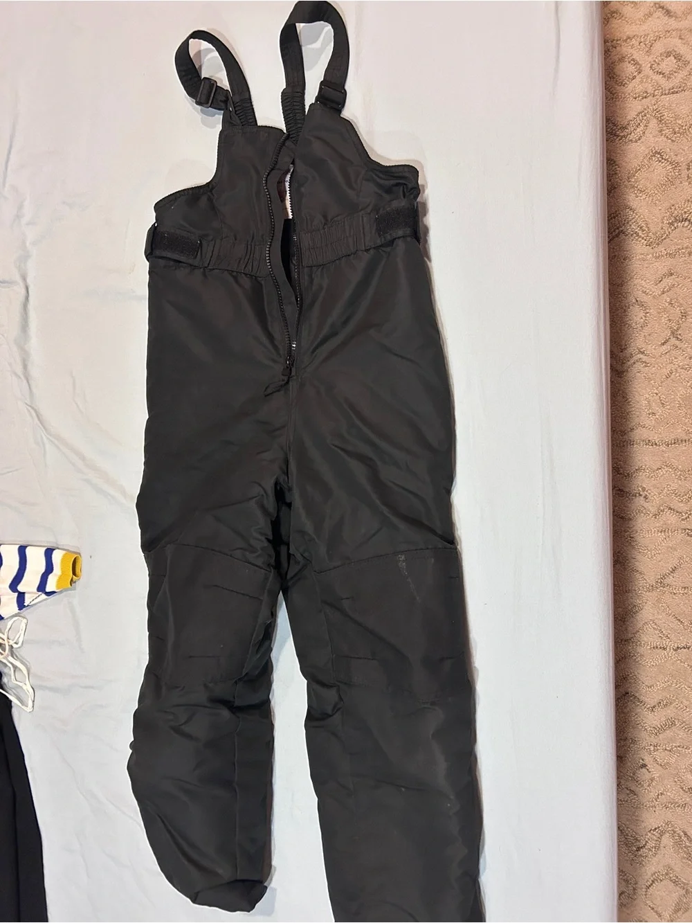 Cat and Jack Kids 6/7 Black Snow Bib Overalls